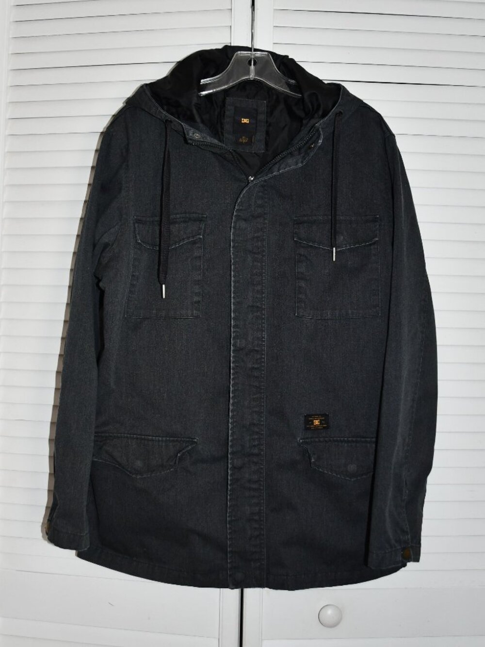 Men's DC Shoe Brand Lined Hooded Jacket